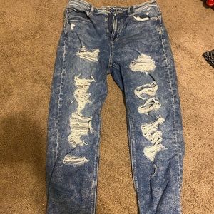 american eagle mom jeans